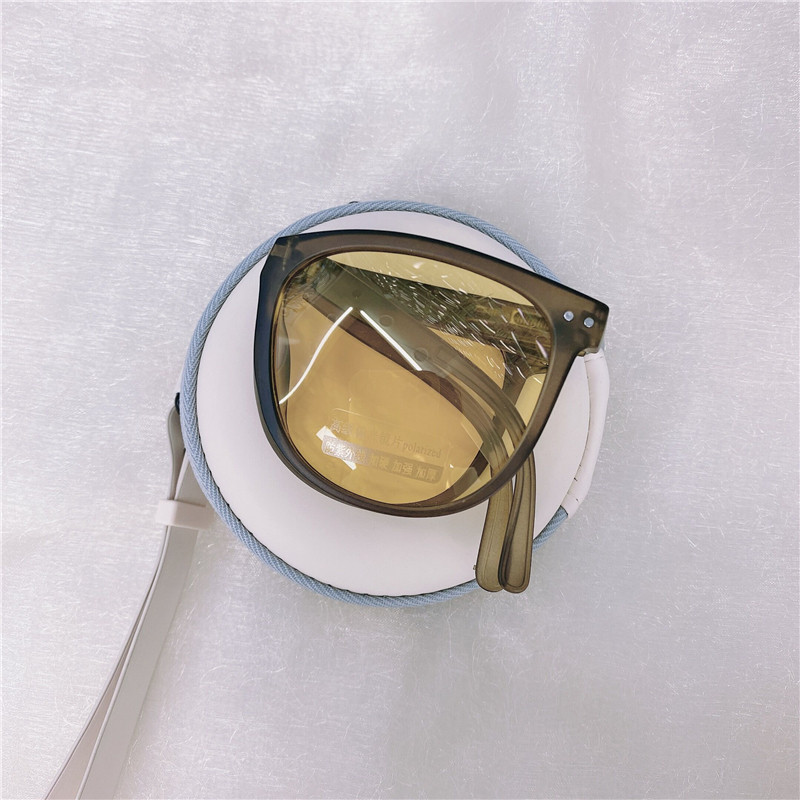 Foldable tea-colored sunglasses, the same style for women's focus, UV protection, Instagram popular polarized sunglasses, slimming glasses thumbnail 2