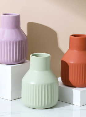 花瓶ins风高颜值陶瓷北欧创意干花小花瓶家居摆件桌面简约装饰品