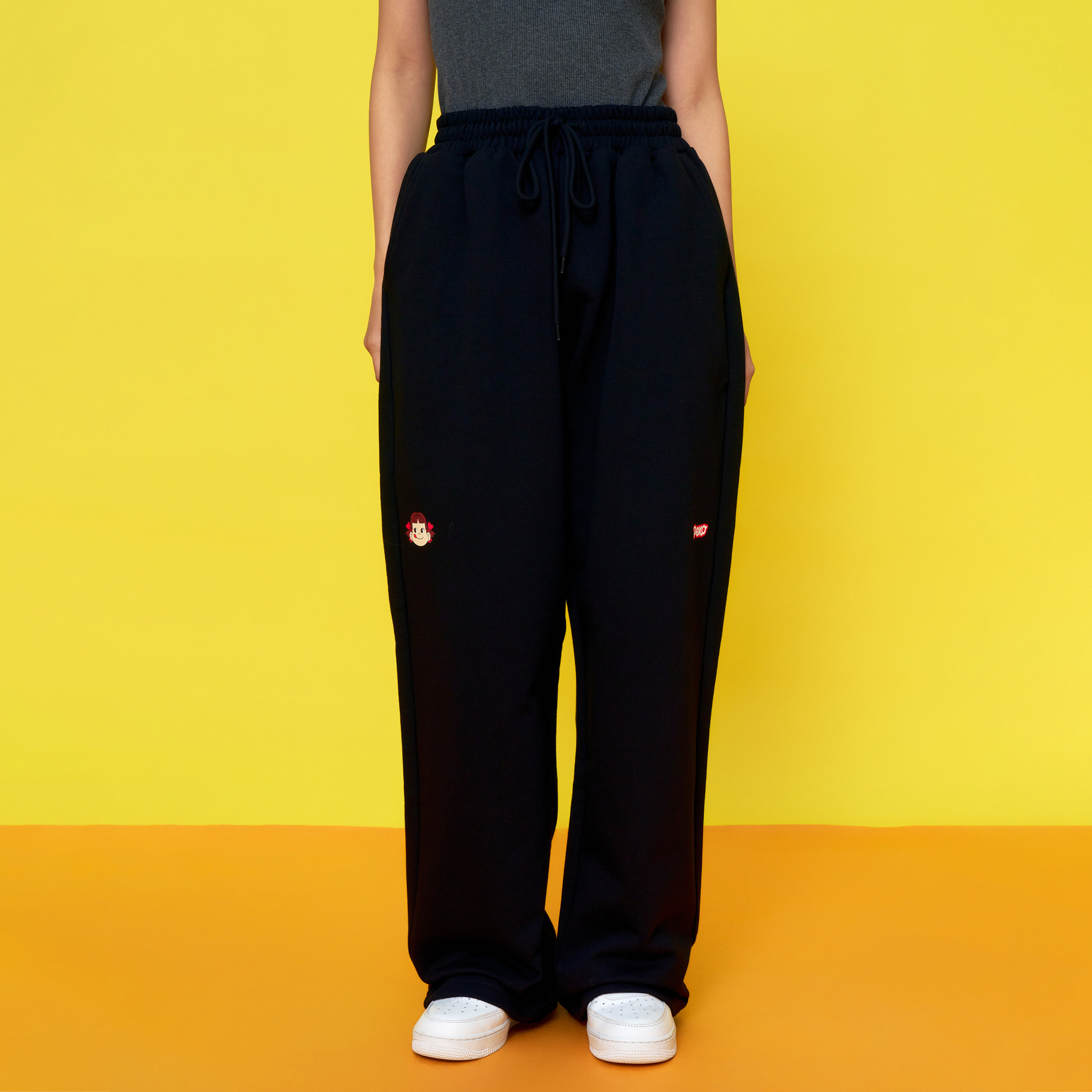 AFGK x 不二家联名 美式宽松垂感直筒潮流百搭运动长裤情侣休闲裤,男装,休闲裤,淘宝优惠券,粉丝福利购,淘宝优惠卷