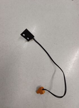 电梯门磁开关MNB17-18B-06 MNB17-28B-06 MNB17-01 GRD310J-1