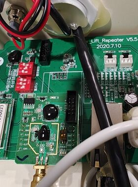 LV-Lift-Repeater 梯井顶盒 30500 电梯专用路由器信号云迹科技