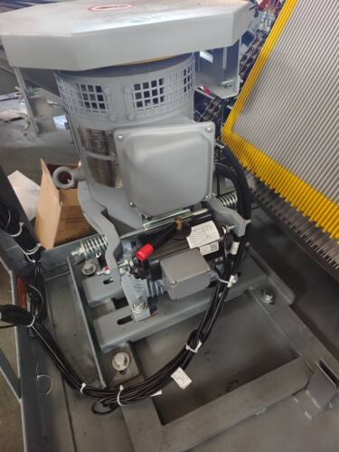 YFD132S-4 自动扶梯异步电动机 FJ100扶梯 恒达富士自动扶梯