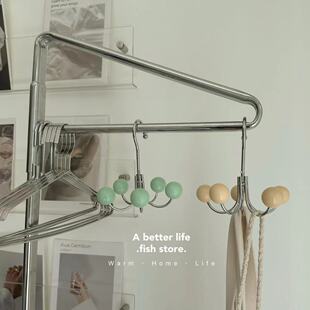 ins木球旋转铁艺挂钩免打孔衣帽间衣柜包包帽子挂