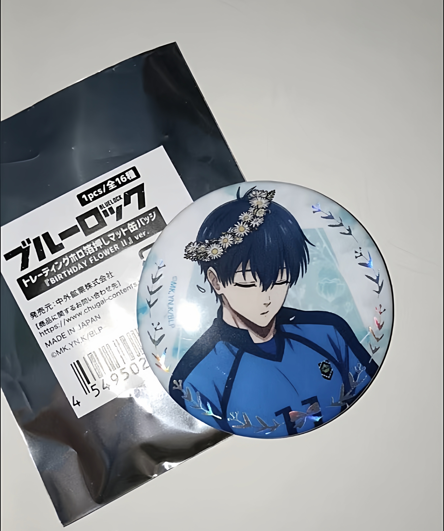 日谷散货蓝色监狱 洁世一中外矿业诞生花 洁世一花环吧唧原袋现货