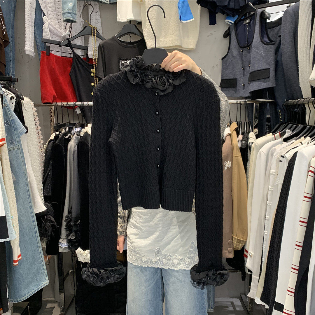 2026春季新款韩版高级感法式花边领单排扣百搭短款针织衫毛衣外套