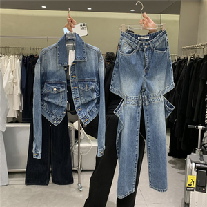 2026春季新款设计感蝙蝠牛仔外套女个性破洞阔腿牛仔裤网红两件套