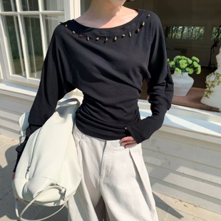 ESU2026春季新款韩版设计感个性装饰一字领收腰显瘦百搭长袖T恤
