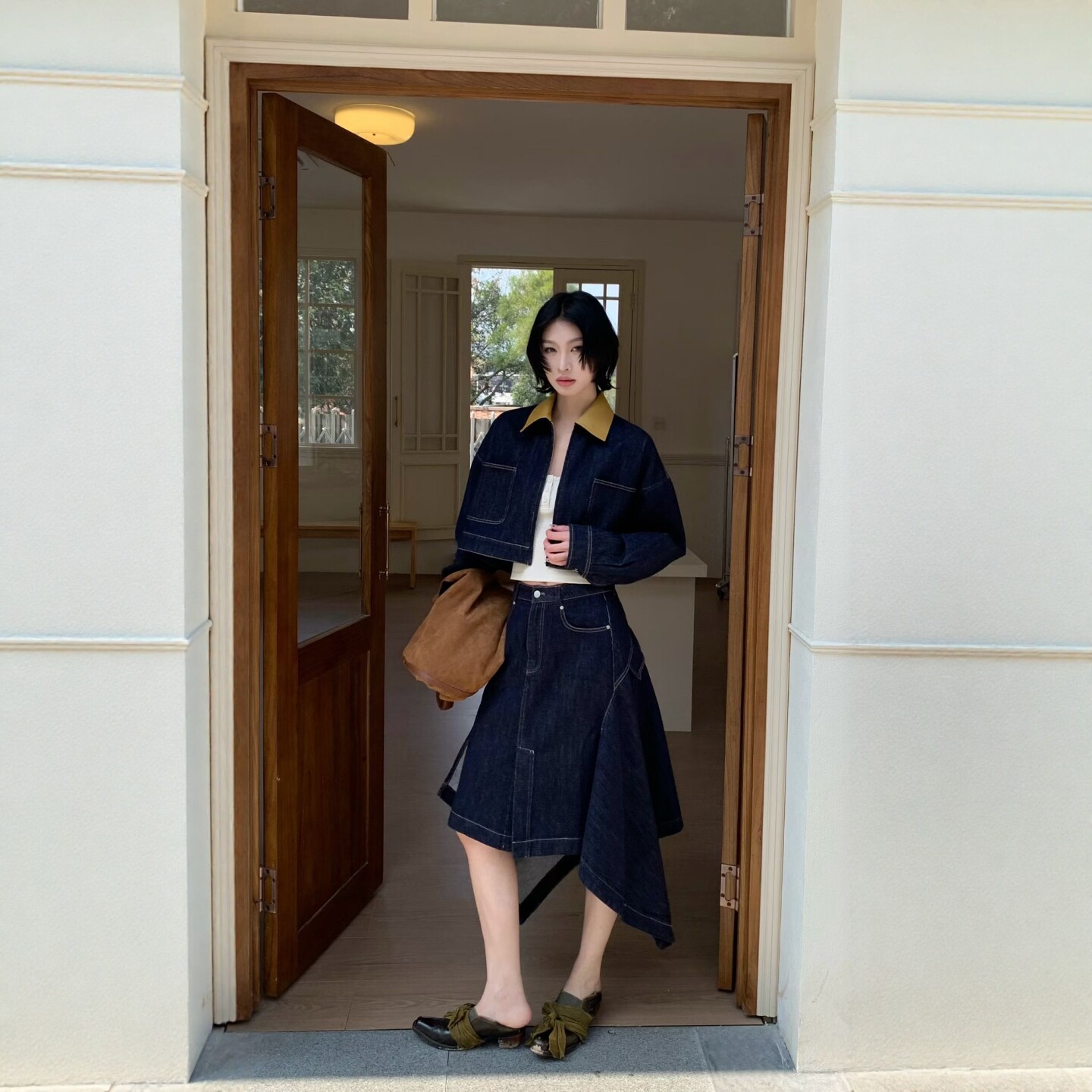 2026春季新款翻领拼接百搭牛仔外套女设计感不规则半身裙两件套