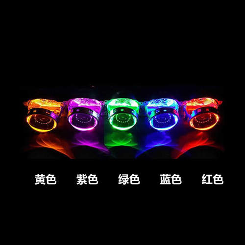 福睿斯大灯总成改装激光大灯