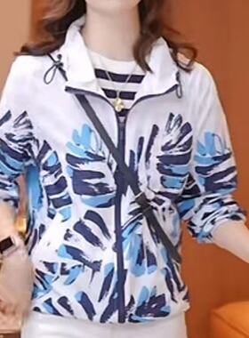 2026夏季女士印花连帽防晒外套