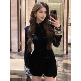 轻国风丝绒刺绣上衣阔腿短裤 新中式 女春秋禅意女装 套装 两件套 时尚