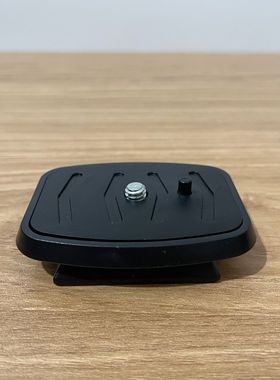 索尼三脚架云台底座快装板VCT-50 60AV VPR1 D680RM D580RM快拆板