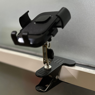桌面手机大力夹万向云台支架金属懒人直播床头俯拍360豌豆支撑架