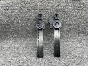 ID.6.4新速派柯迪亚克柯珞克探歌探岳手套右杂物箱阻尼缓冲限位器