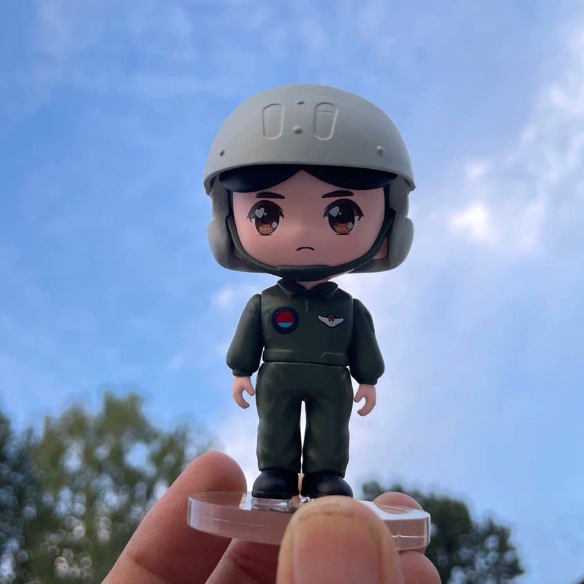 曾小萌飞行员手办兵小萌潮玩盲盒空军玩偶军恋纪念品退伍八一礼物