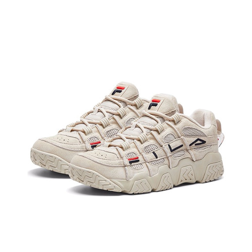 FILA斐乐 Barricade 复古篮球鞋女款 燕麦色F12W031228FOM