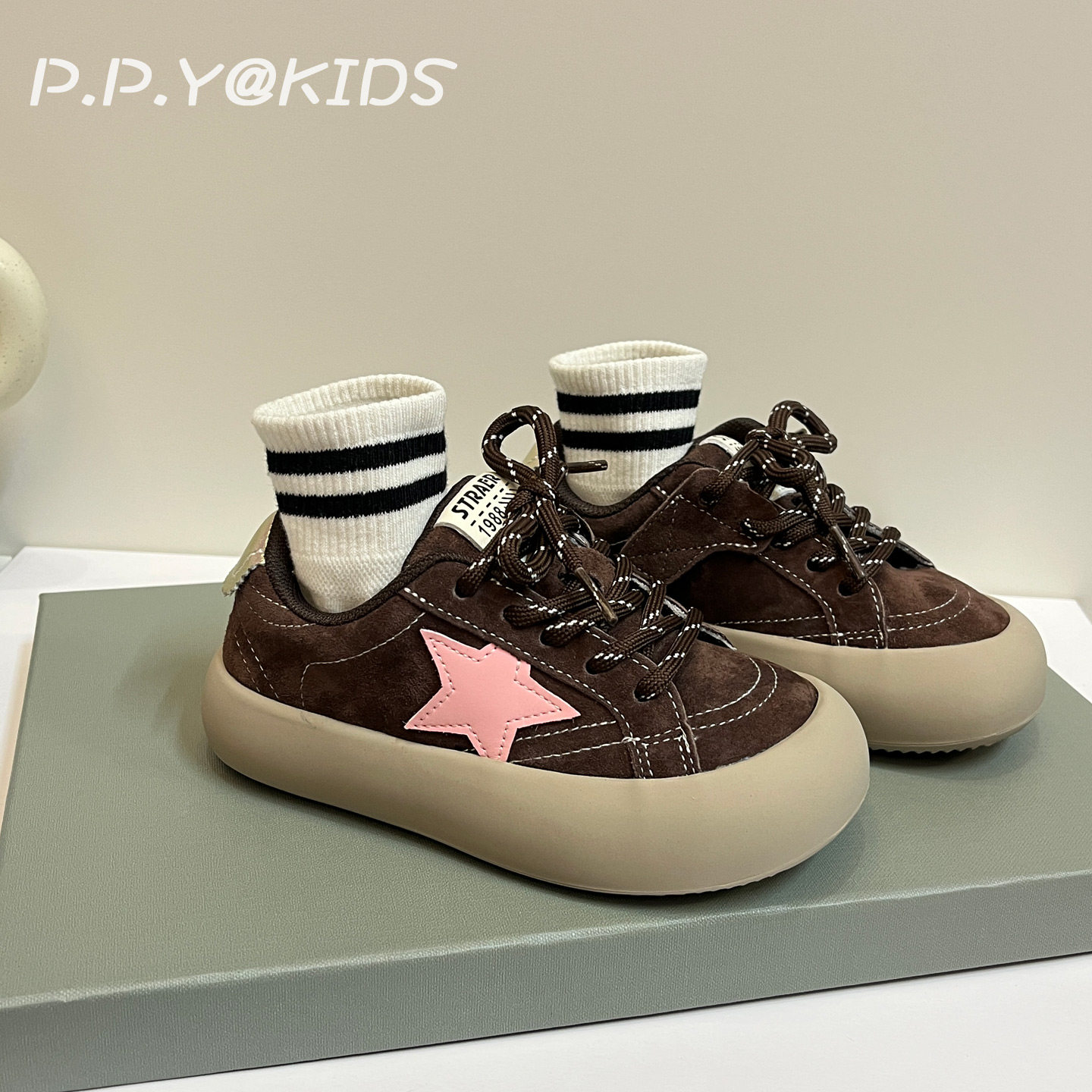 真皮秋冬儿童德训鞋2025新款星星板鞋女童鞋子男童运动休闲鞋软底,童鞋/婴儿鞋/亲子鞋,运动鞋,淘宝优惠券,粉丝福利购,淘宝优惠卷
