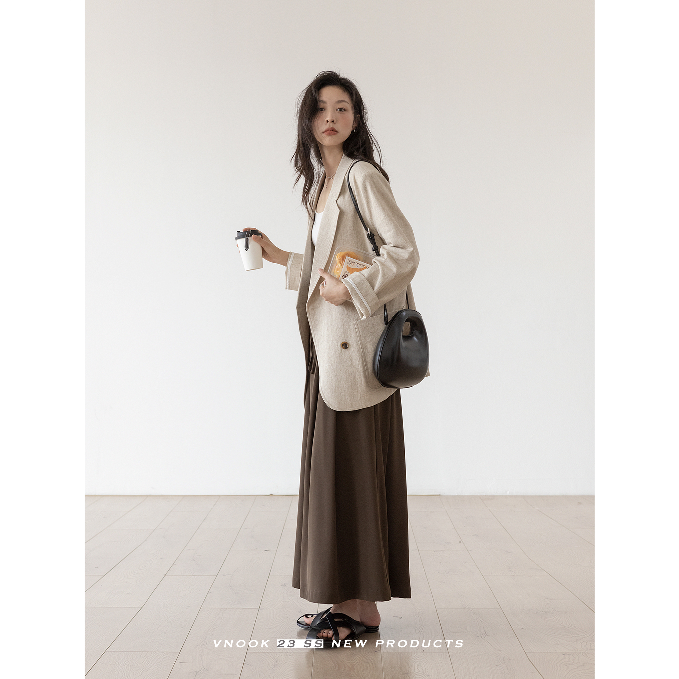 VNOOK 棉麻西装外套女2023新款宽松显瘦双排扣中长款纯色上衣外套
