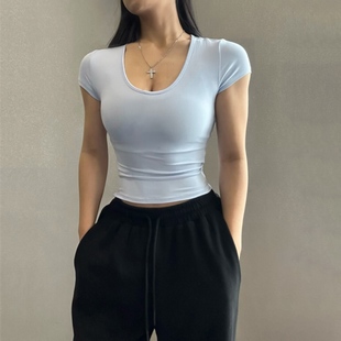 巨巨巨好穿 轻薄透气显瘦健身上衣女瑜伽T恤夏 简约U领运动短袖