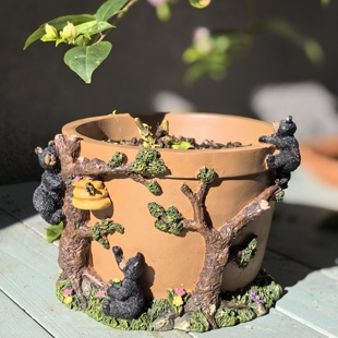 高端精品树脂实心熊花盆造型可爱可用于户外装 饰造景熊爱吃蜂蜜