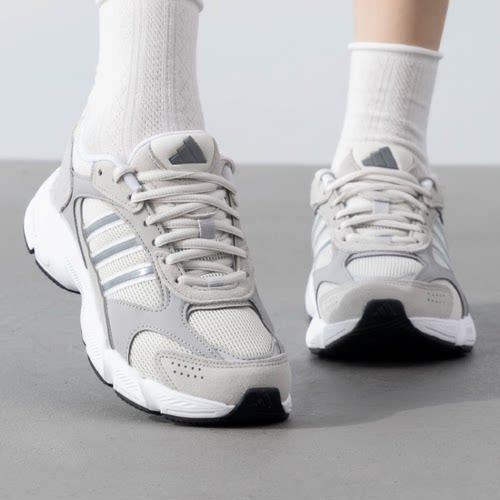 AdidasCRAZYCHAOS女运动跑步鞋