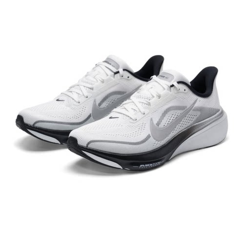Nike男透气缓震低帮运动休闲鞋