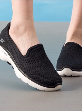 Skechers斯凯奇女鞋春夏新款健步鞋舒适亲便透气简约运动鞋124523