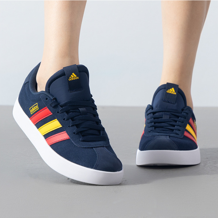 阿迪达斯男女VLCOURT运动休闲鞋