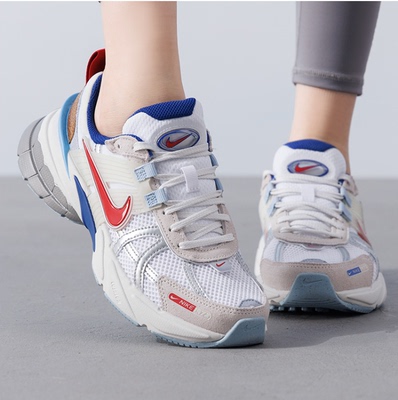 NikeV2KRUN女子厚底缓震跑步鞋