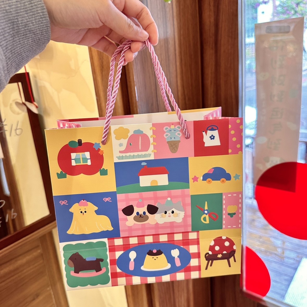 可换购 少女岛原创拼贴图案格子礼品袋送礼包装袋手提,包装,中秋礼品包装,淘宝优惠券,粉丝福利购,淘宝优惠卷