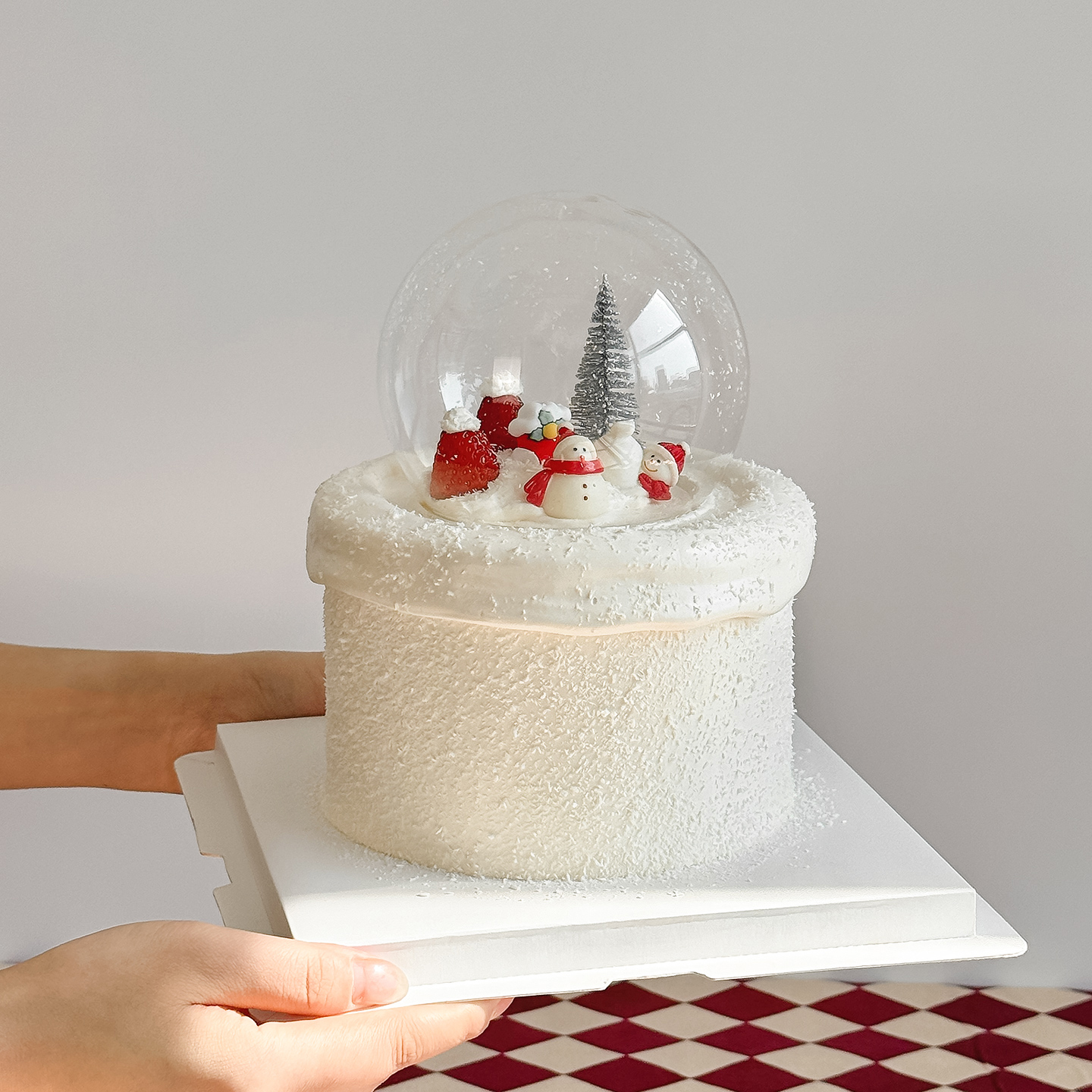 2026圣诞节网红蛋糕装饰摆件玻璃罩水晶球围巾雪人圣诞雪松树插件