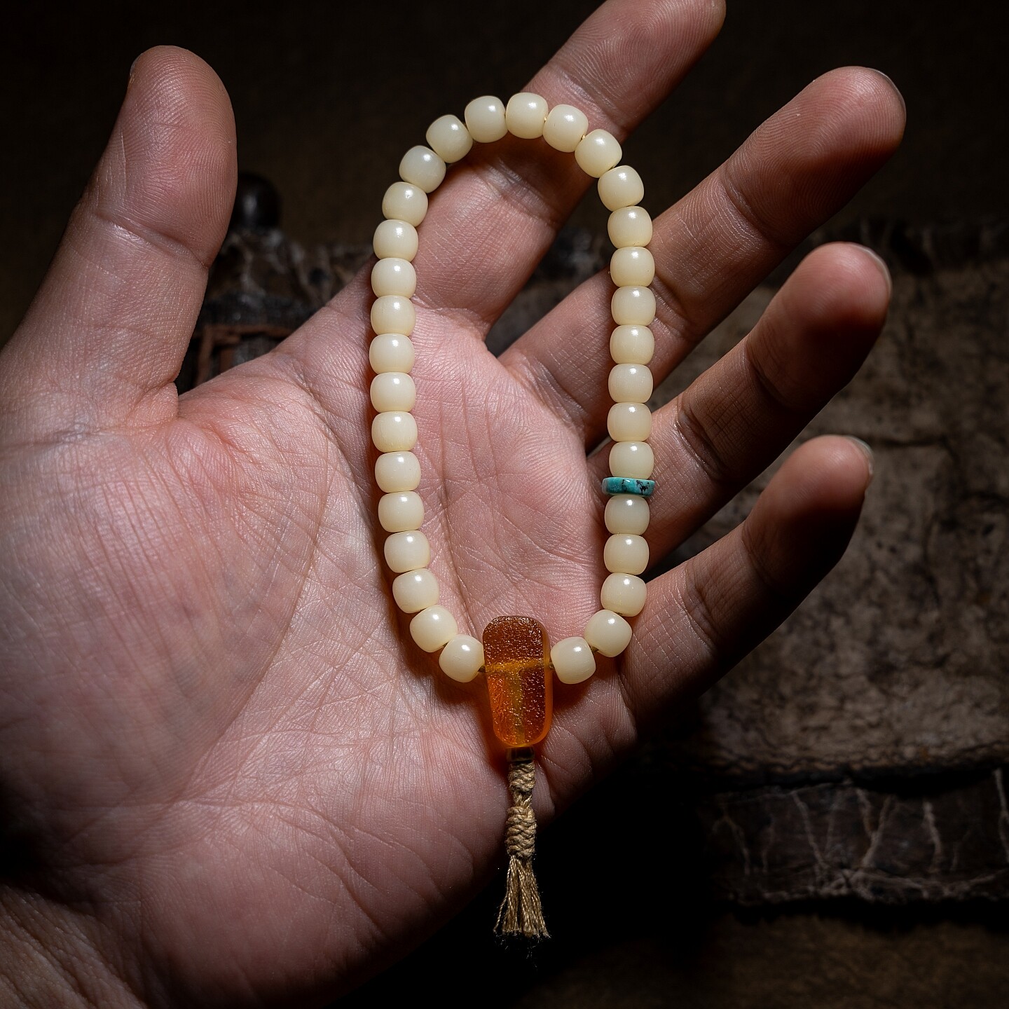 卡杰格朵.小规格驼骨玉化黄料 佛珠手串骨盘玩文玩骆驼骨单圈手链