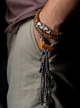 卡杰格朵一串中性复古的嘎嘎手串