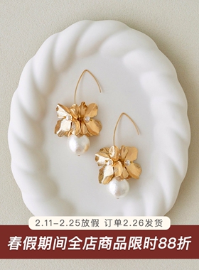 棉花珍珠/金属大花朵耳钩法式气质优雅复古小众设计高级感耳饰女