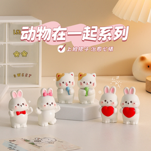 可爱情侣猫咪小摆件办公桌面情绪稳定神器工位治愈系生日礼物女