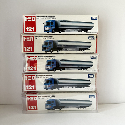 多美卡121绝版长车日野油罐车