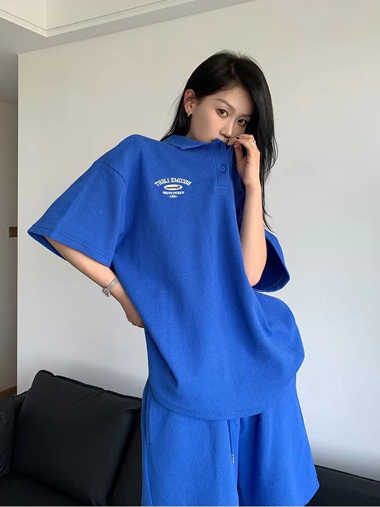 여성용 KLEIN 블루 와플 폴로 셔츠 정장 2024 여름 미국 루즈 캐주얼 반팔 반바지 투피스 세트