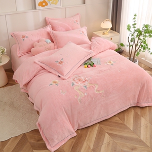 高档冬季刺绣牛奶绒四件套双面珊瑚绒加厚短毛绒1.8m床上加绒被套