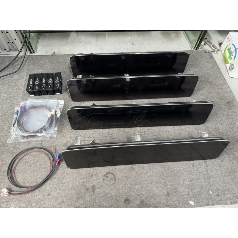 适用于奔驰E级213显示屏液晶屏E200E300E350E400仪表盘液晶显示器