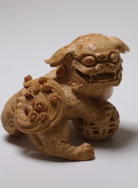 山宁竹舍 王金平精品手作竹根雕瑞狮绣球摆件