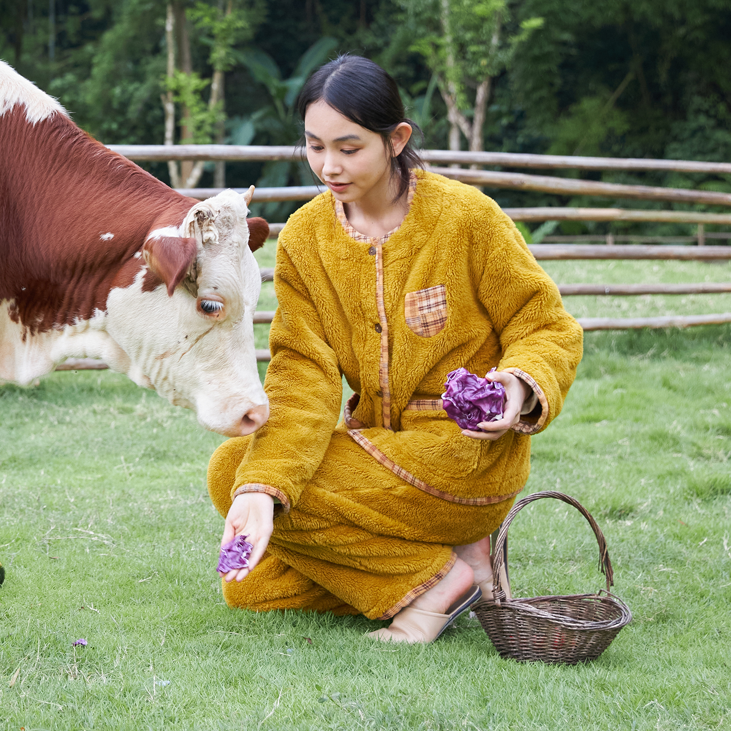 加厚亲肤保暖双面绒套装