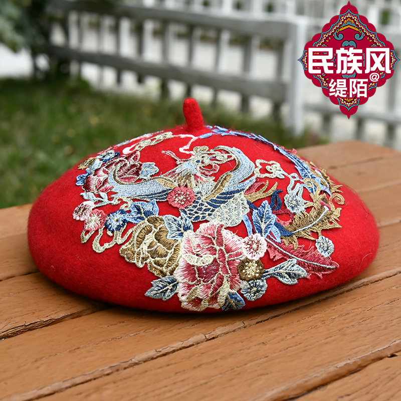 新款帽子贝雷帽女羊毛呢蓓蕾秋冬民族风刺绣花休闲逛街画家帽