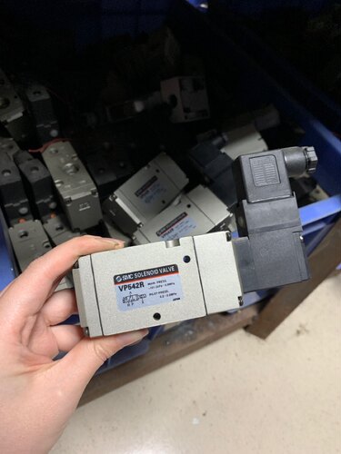 二手SMC电磁阀VF3130-5GB-02 VP542R VT317 VT317V VO307 VO301