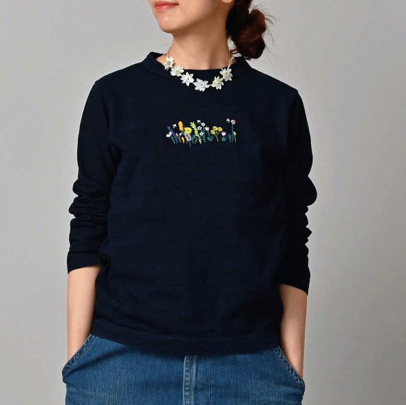 日系25秋冬新品靛蓝花簇刺绣百搭长袖T恤叠穿上衣女CC45,女装/女士精品,T恤,淘宝优惠券,粉丝福利购,淘宝优惠卷