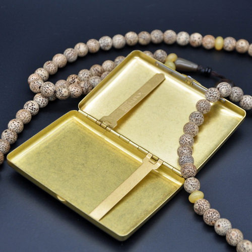 KUBOY20支装细烟长度为84mm纯铜烟盒 双边排放压片按钮设计