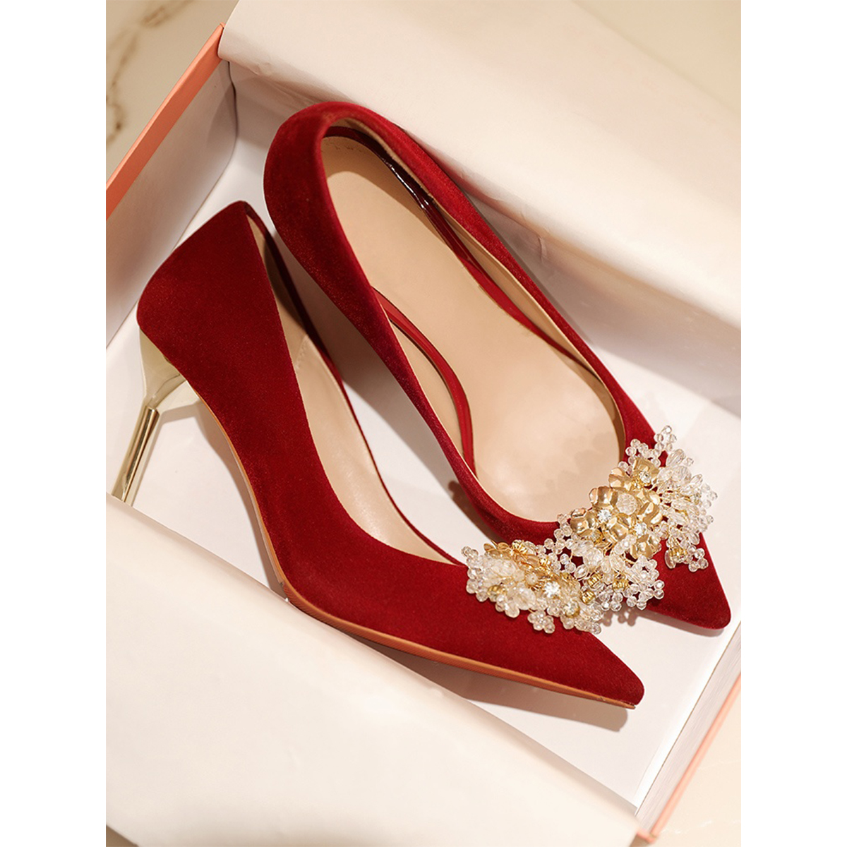 红色结婚鞋2025新款中式秀禾婚纱两穿新娘鞋尖头细跟敬酒服高跟鞋