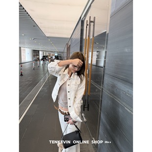 十一石 随性舒适 缝线撞色复古牛仔外套女小个子正肩短款上衣春II