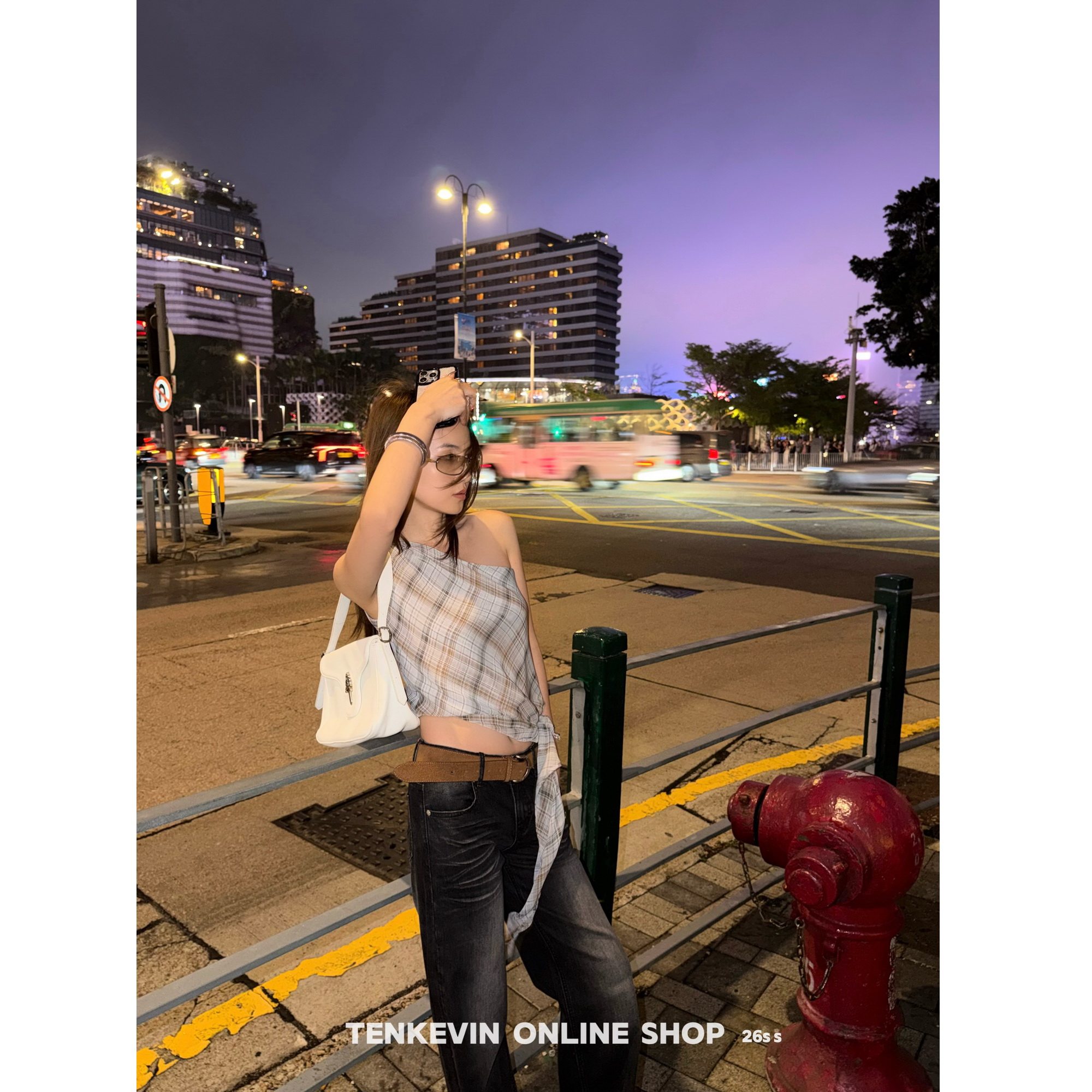 十一石 夏日氛围款 设计感开衩下摆格纹背心女小个子斜肩修身上衣