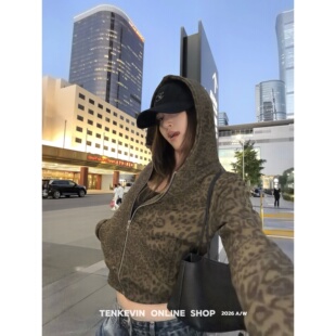 十一石 复古时髦 短款连帽豹纹卫衣女宽松美拉德纯棉拉链外套上衣