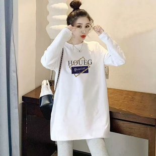 时尚 德绒保暖中长款 女秋冬新款 长袖 减龄宽松设计感外套 圆领打底衫